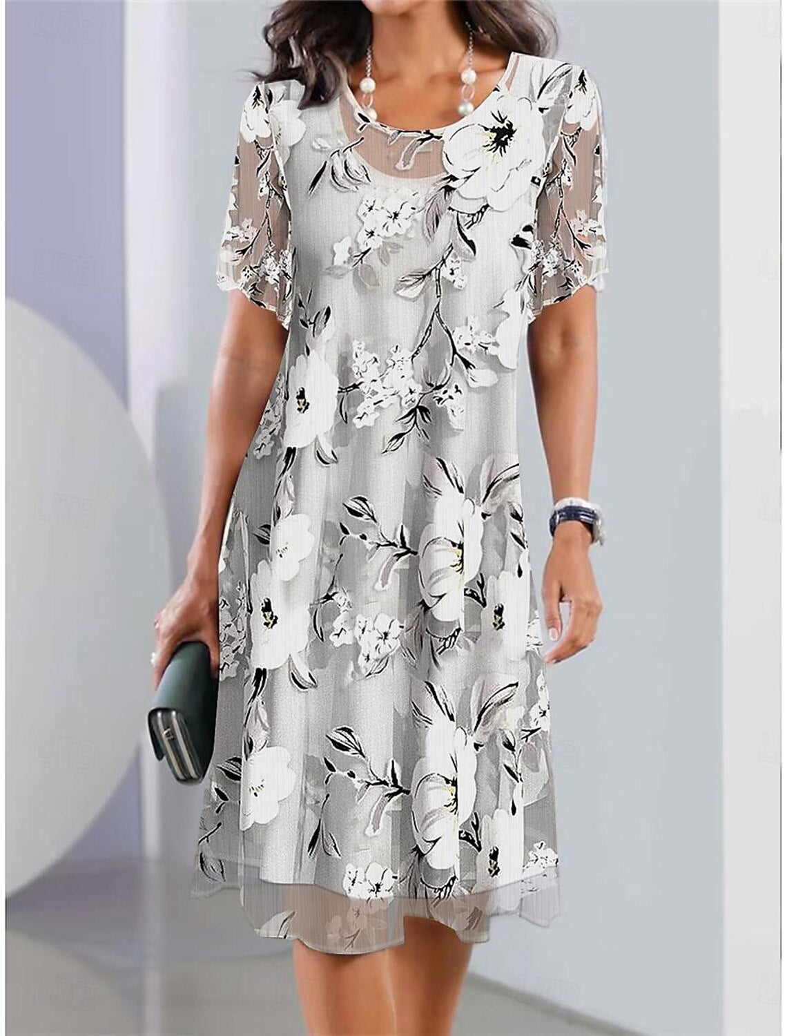 Estelle Robe Midi Legere A Imprime Fleuri