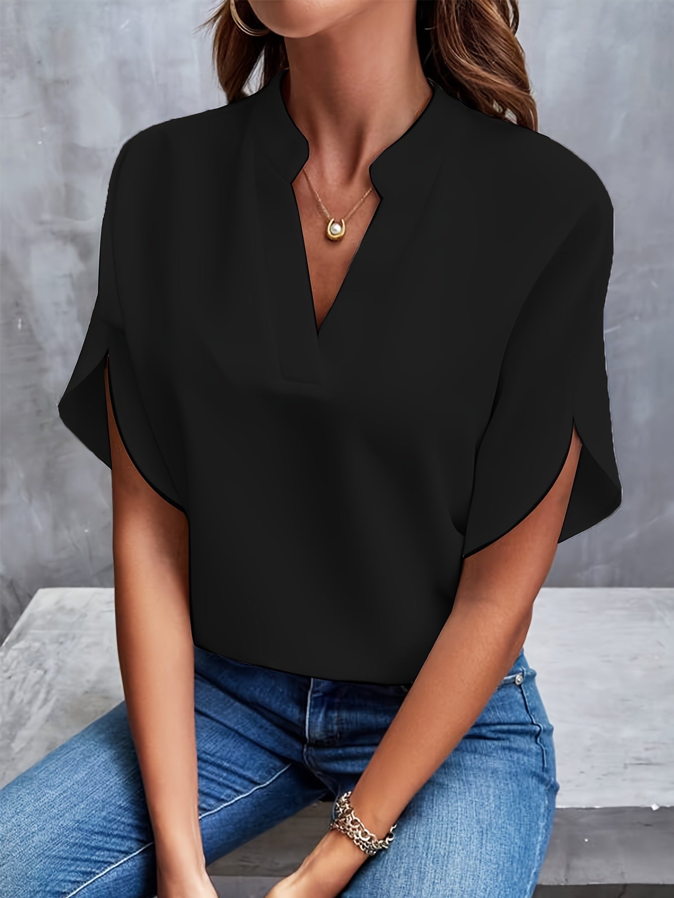 Kiana™ - Solid Color V-Neck Blouse