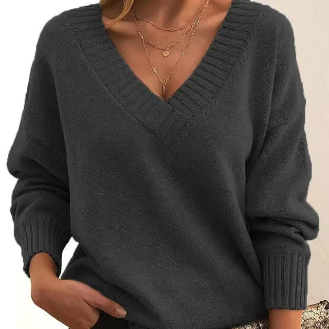 Jovessina - Elegant V-Neck and Long Sleeve Sweater
