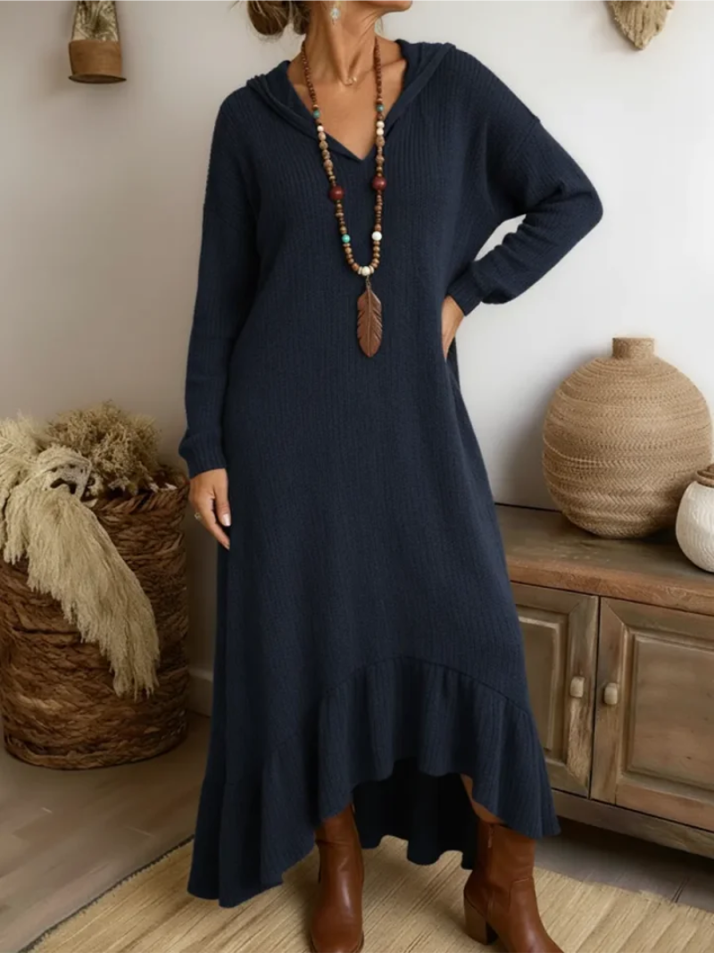 Gwenarivelle – Knitted Dress with Hood