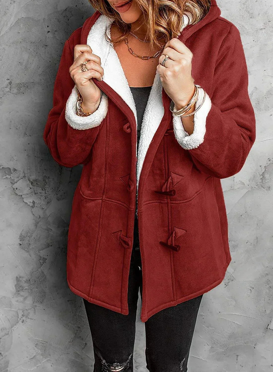 Ismira™ - Warm winter jacket with sherpa lining and hood