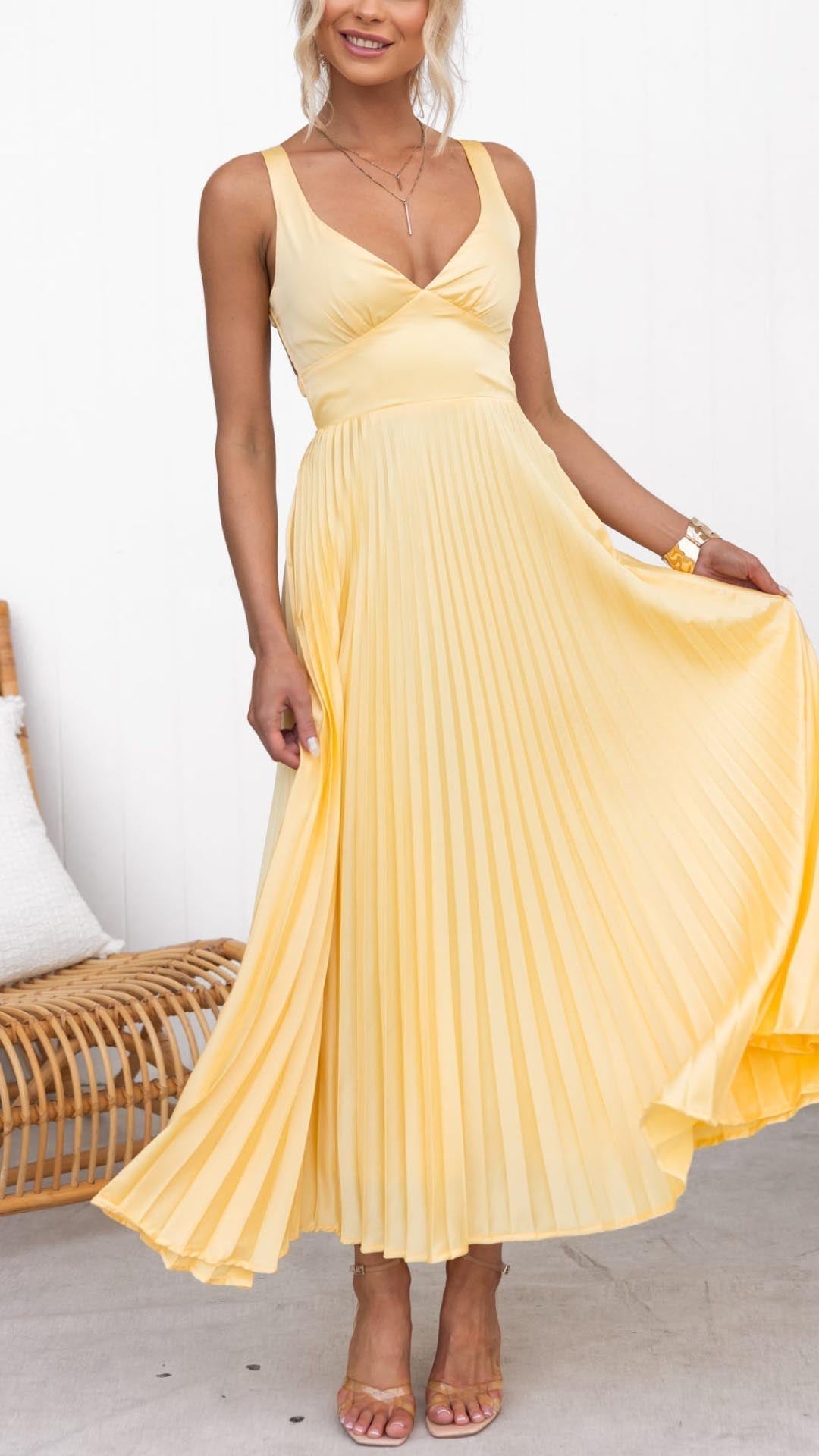 Darya - Robe Maxi Plissée Jaune à Décolleté en V