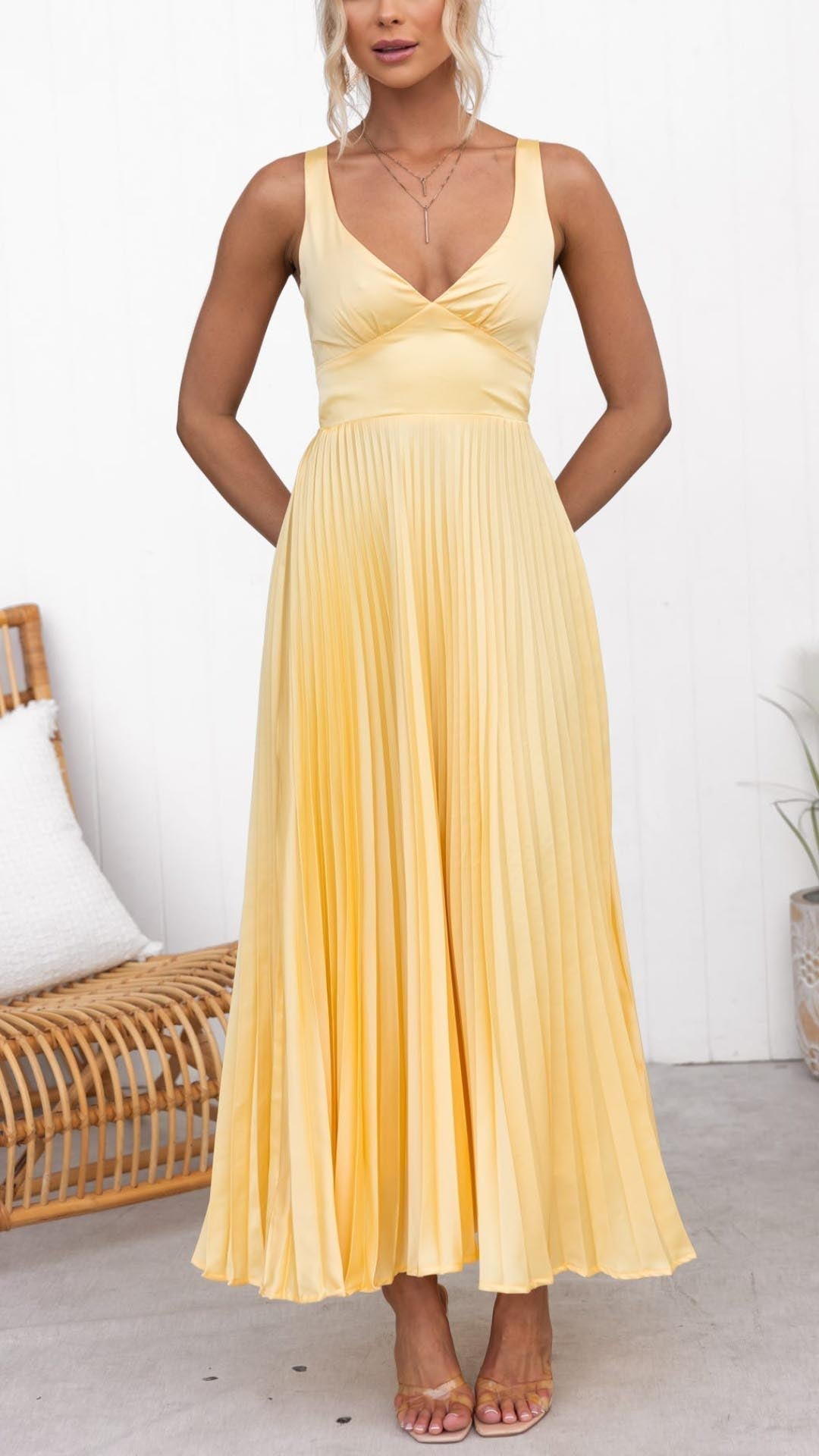 Darya - Robe Maxi Plissée Jaune à Décolleté en V