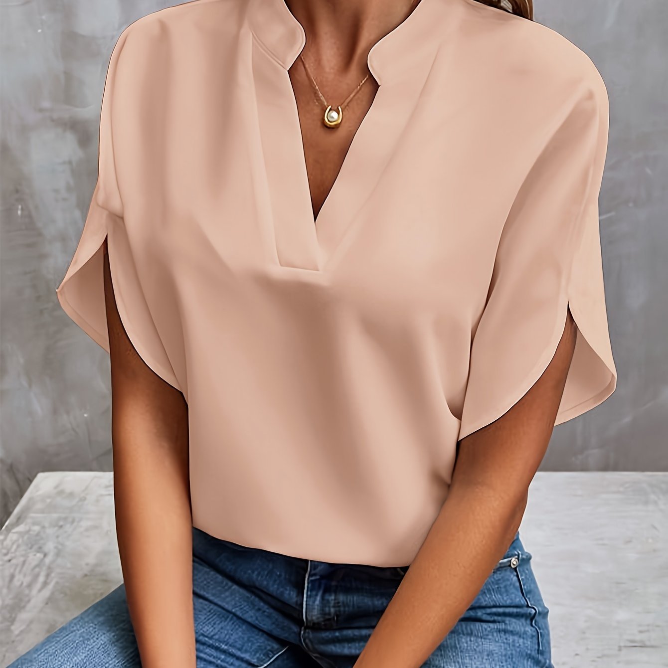 Kiana™ - Solid Color V-Neck Blouse