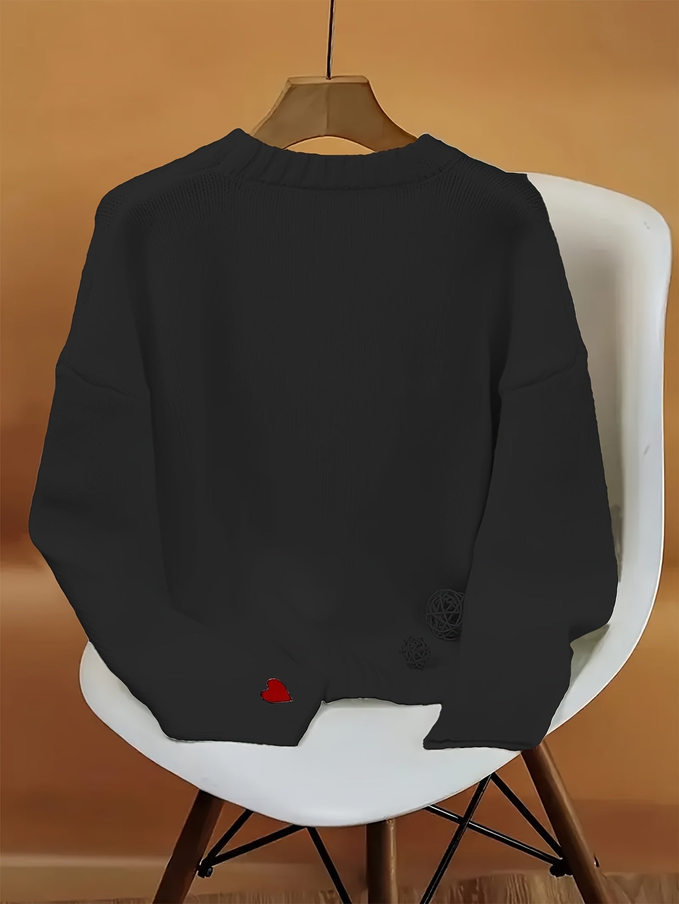 Lunetta - Casual Knit Heart Sweater