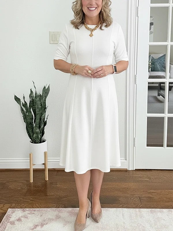 Quirinae - Elegant Midi Dress with Flared Cut and Sleeves