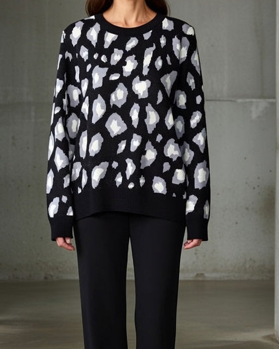 Joretta - Elegant Leopard Print Knit Set