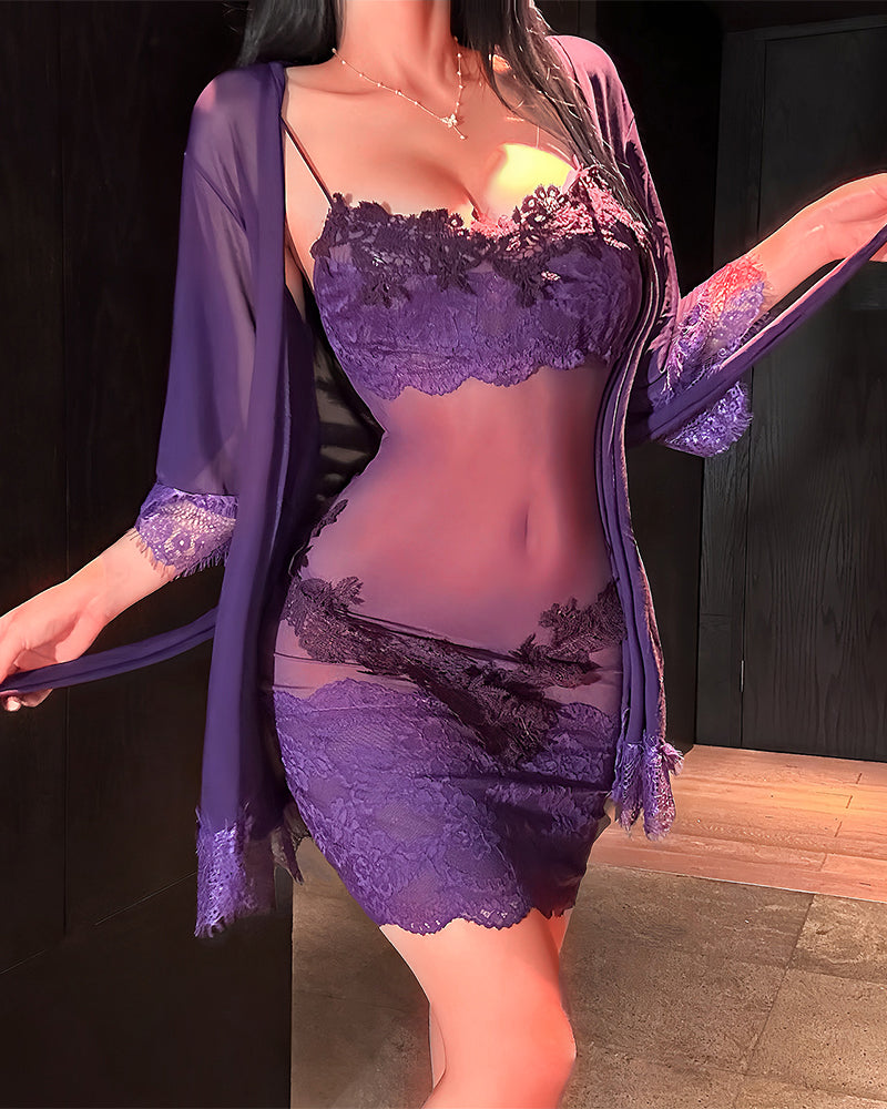 Lunessalora - Elegant Lace Night Set