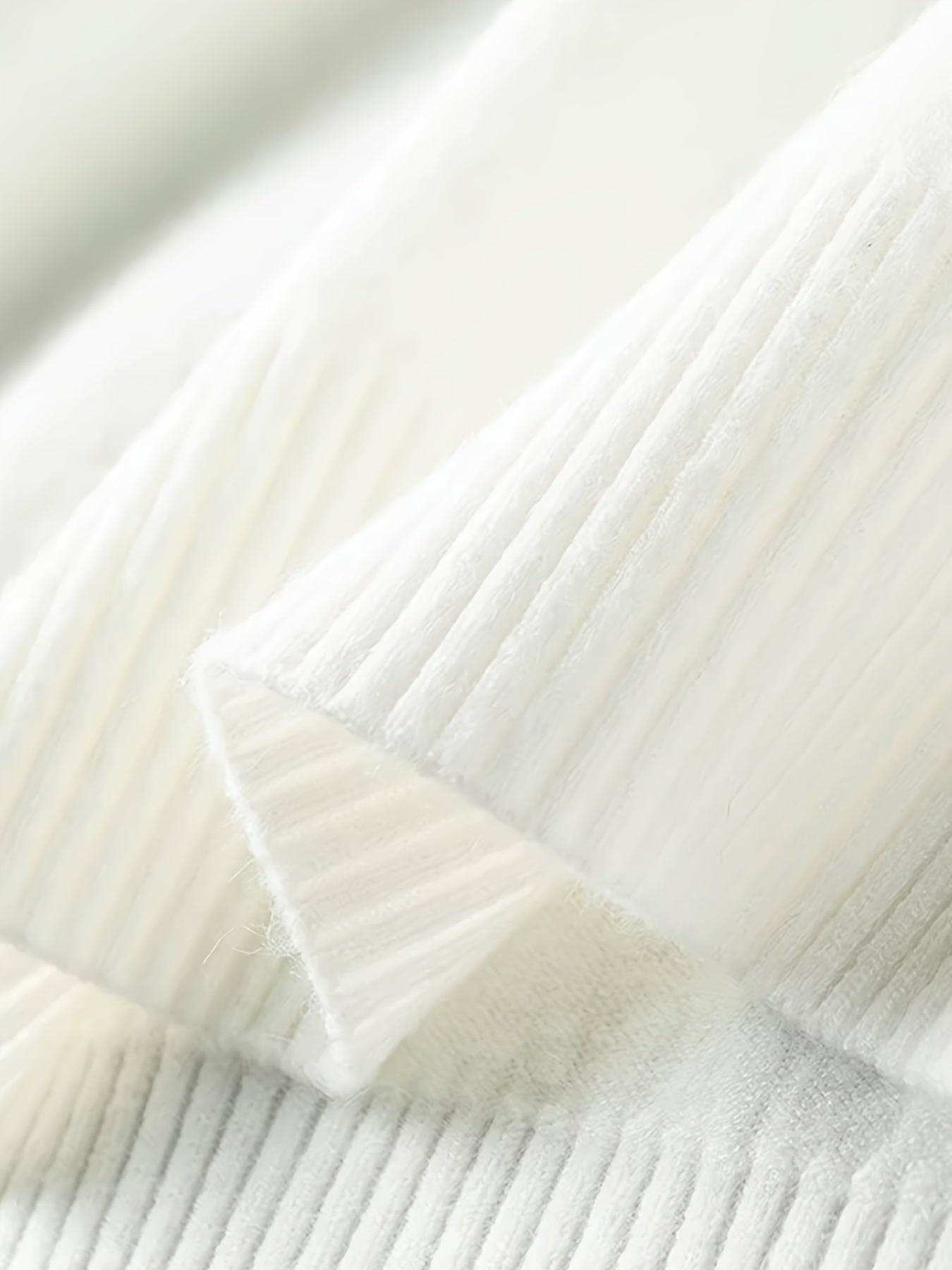 Madelyn - Pull Cœur Géométrique Élégant