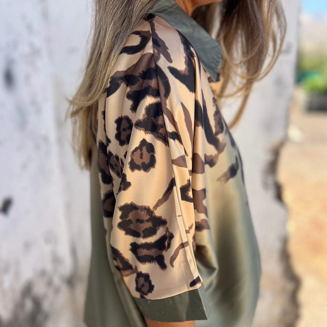 Marthe™ - Women's Leopard Button-Down Shirt