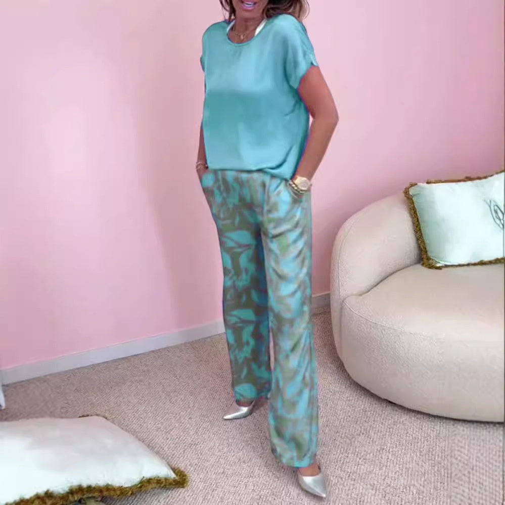 Malika™ - 2-Piece Set: Top & Wide Printed Pants