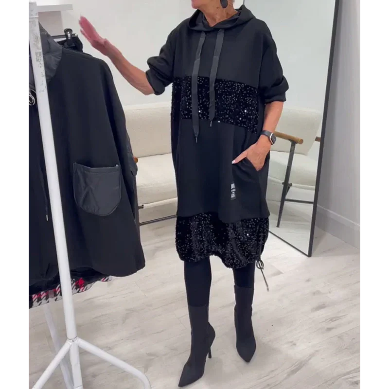 Paviyana - Robe à Capuche Moderne avec Sequins