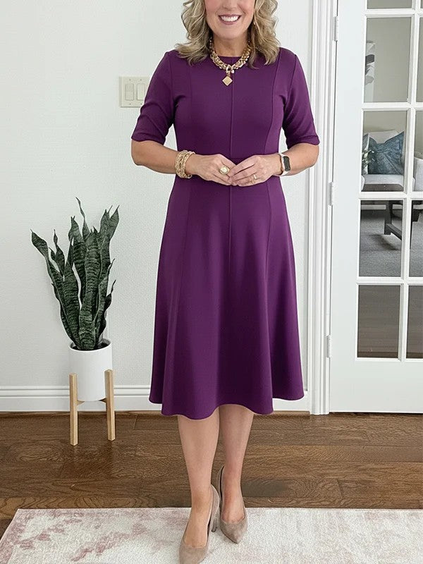 Quirinae - Elegant Midi Dress with Flared Cut and Sleeves