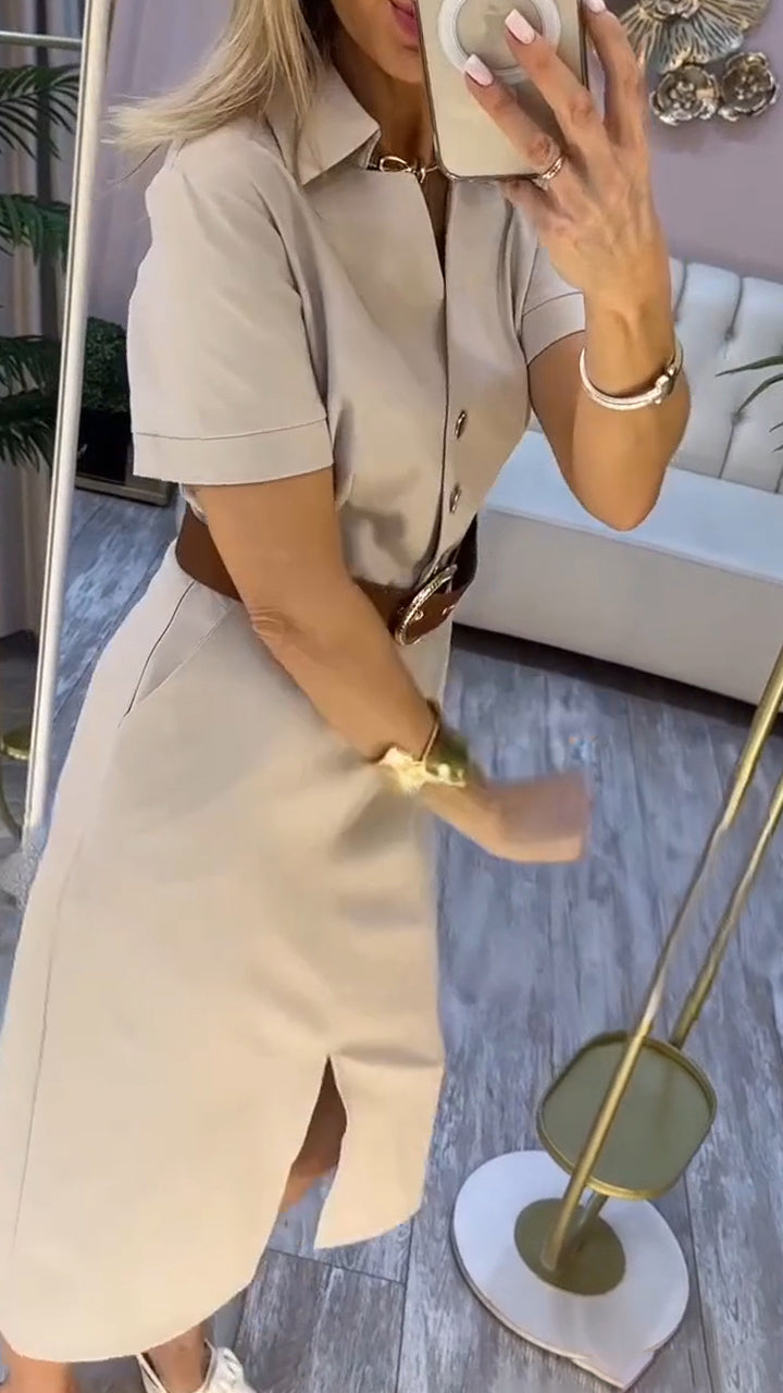 Belenora- Robe décontractée avec col à revers et fente élégante