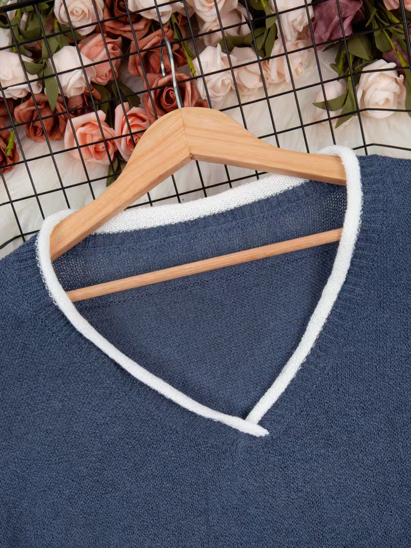 Gwenetta - Casual V-Neck Long Sleeve Sweater 