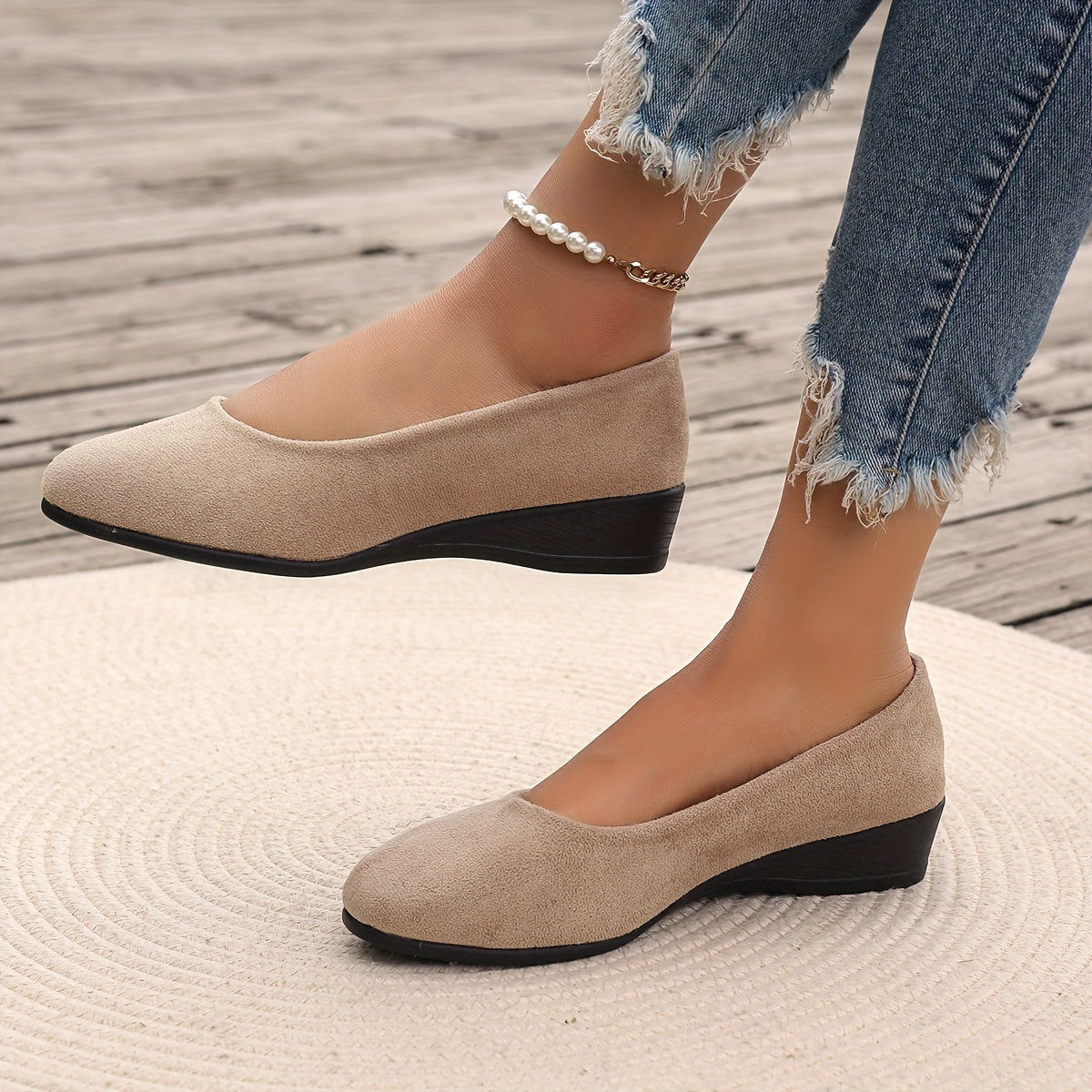 Kaelinne - Chic and Comfortable Wedge Heel Ballet Flats 