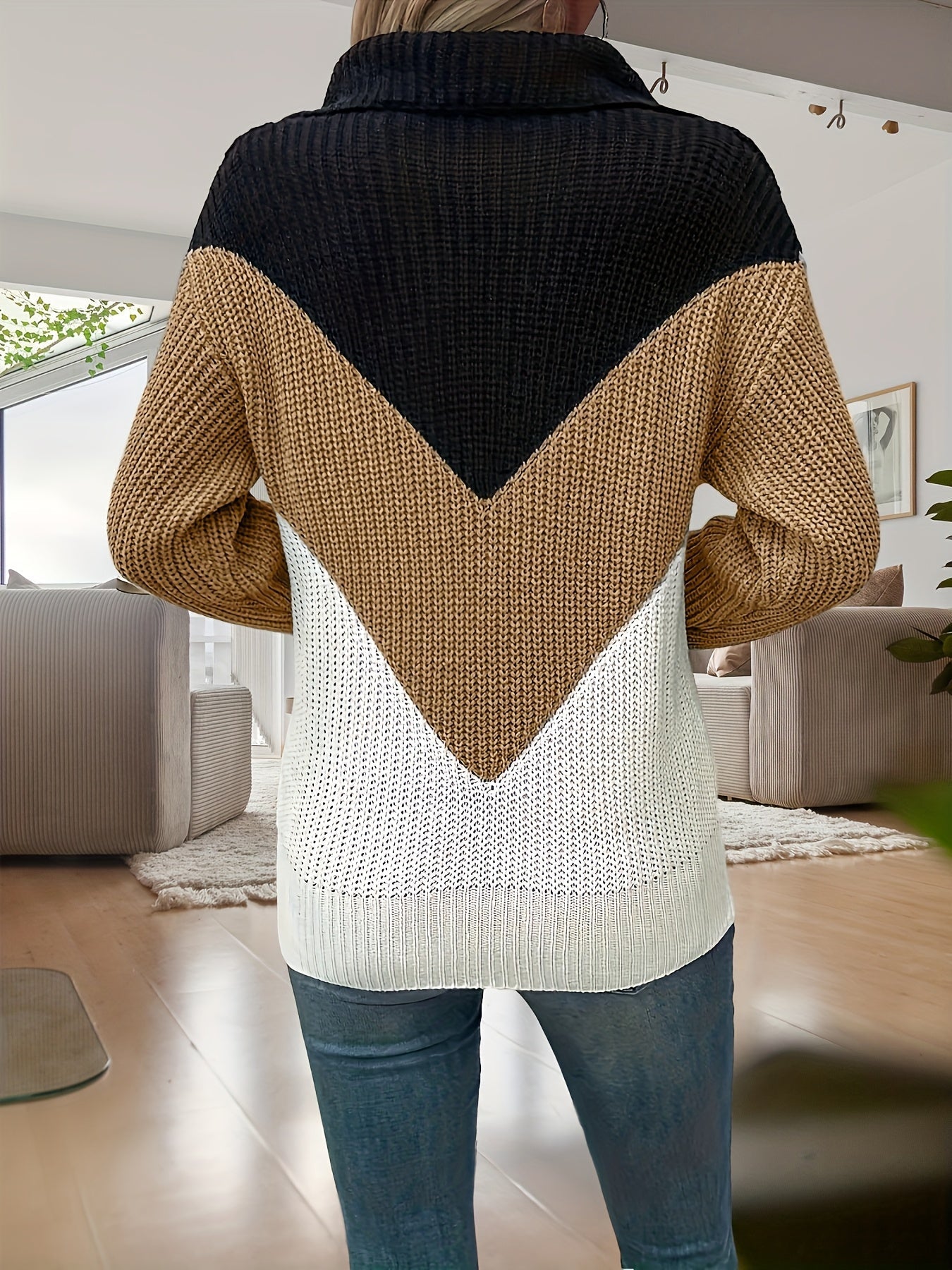 Faylinessa - Contrasting Long Sleeve Knit Sweater 