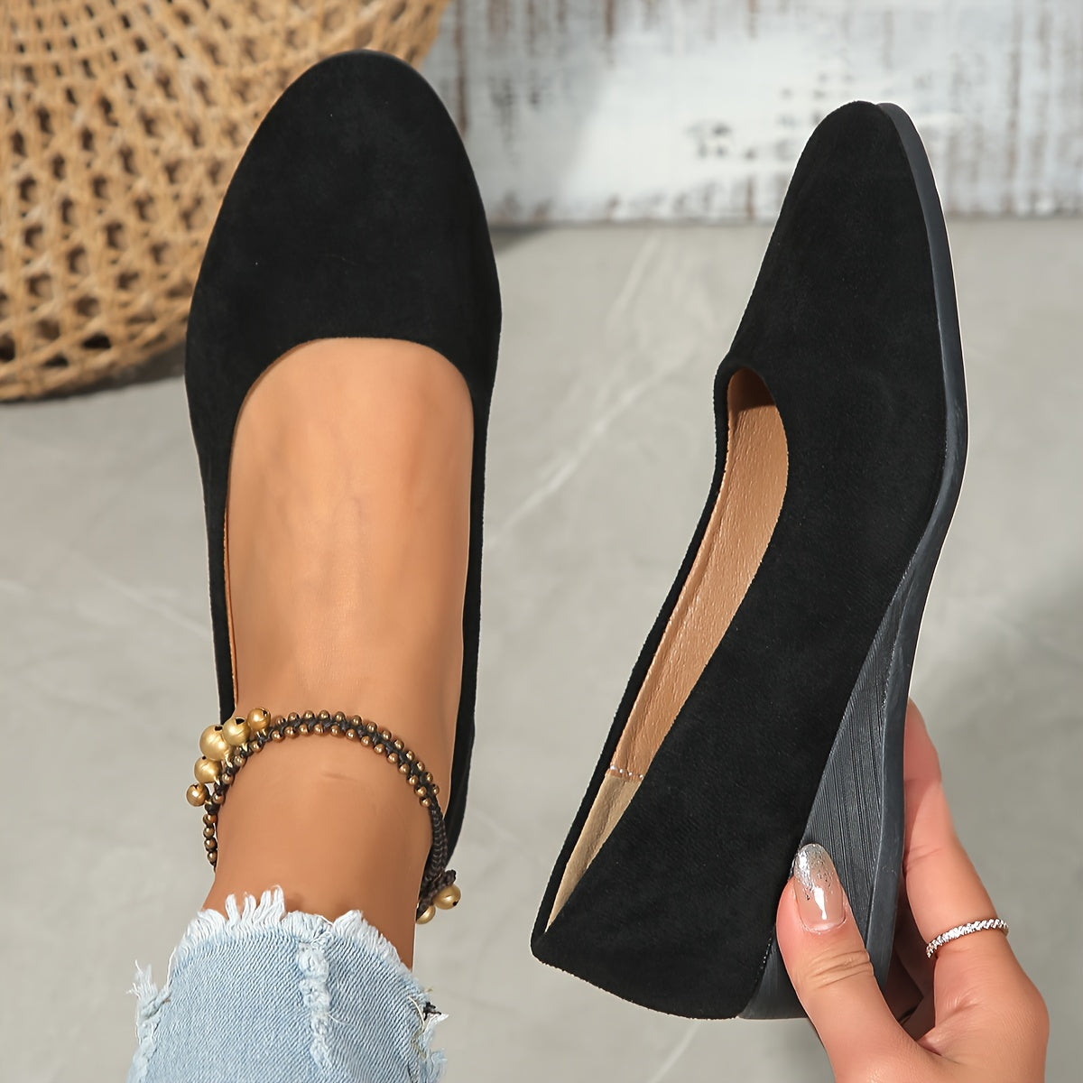 Kaelinne - Chic and Comfortable Wedge Heel Ballet Flats 