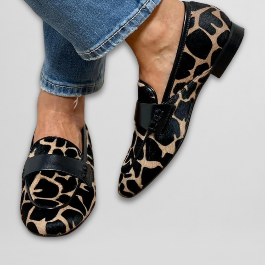 Quirelle™ - Animal Print Loafers 