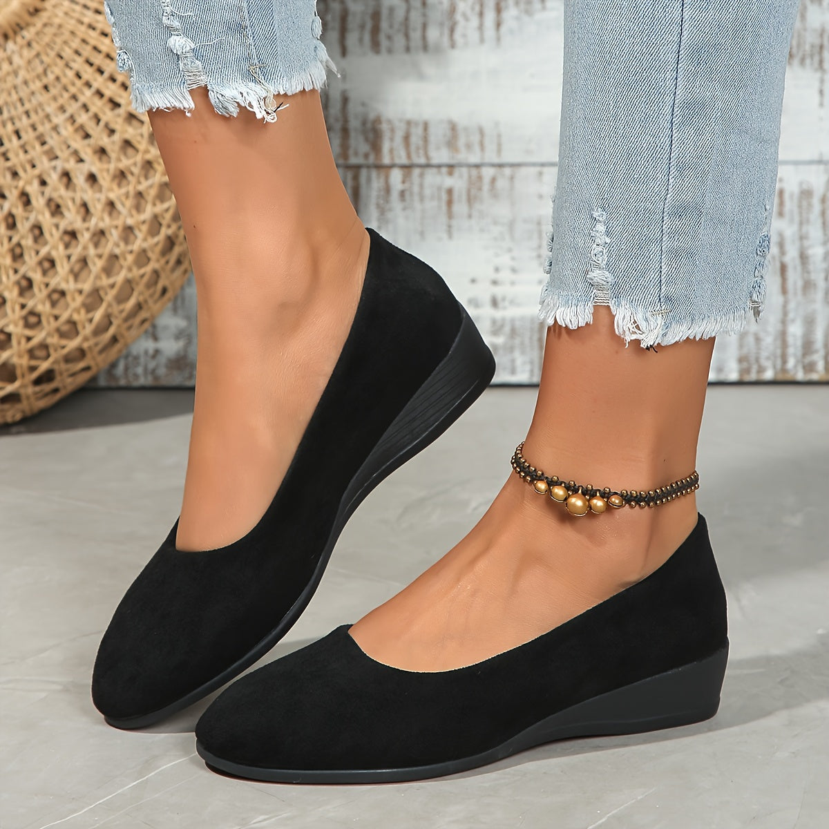 Kaelinne - Chic and Comfortable Wedge Heel Ballet Flats 