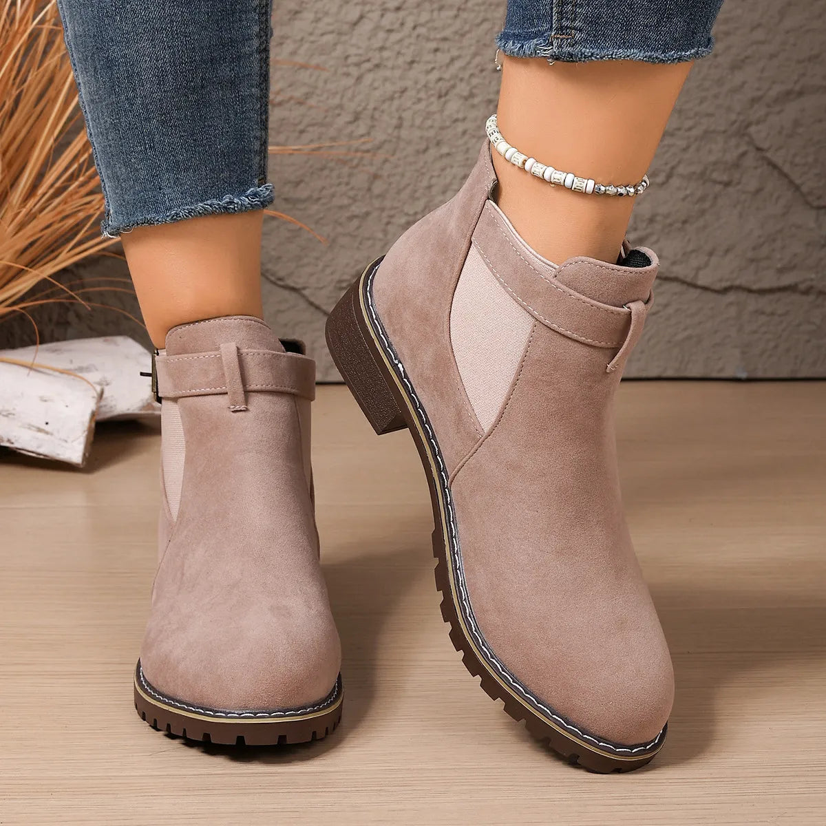 Gisarae - Elegant Vintage Style Flat Leather Ankle Boots 