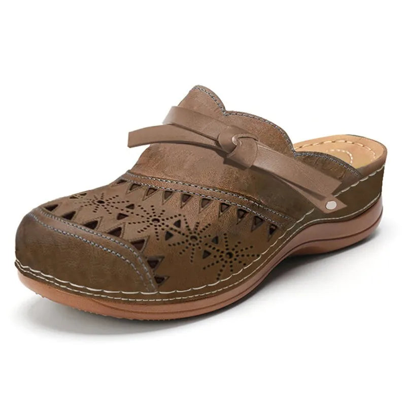 Karindra™ - Perforated Summer Clogs - Comfortable design for everyday use