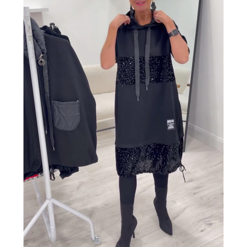 Paviyana - Robe à Capuche Moderne avec Sequins